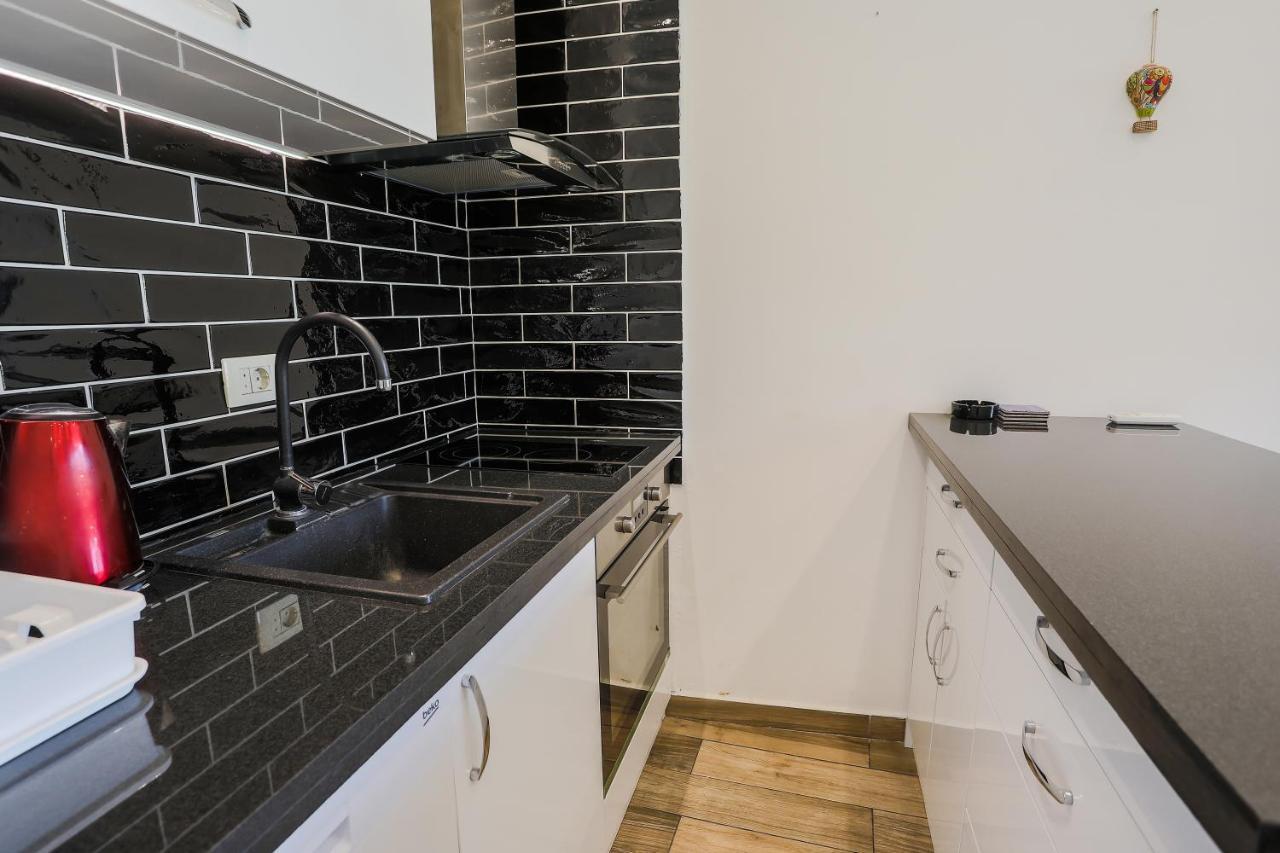 City Montesun Apartments Будва Екстериор снимка